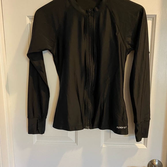 Women's Black Zip-Up RashGuard - Picture 11 of 15